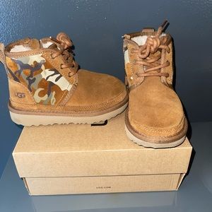 Little Kids Ugg’s Boots